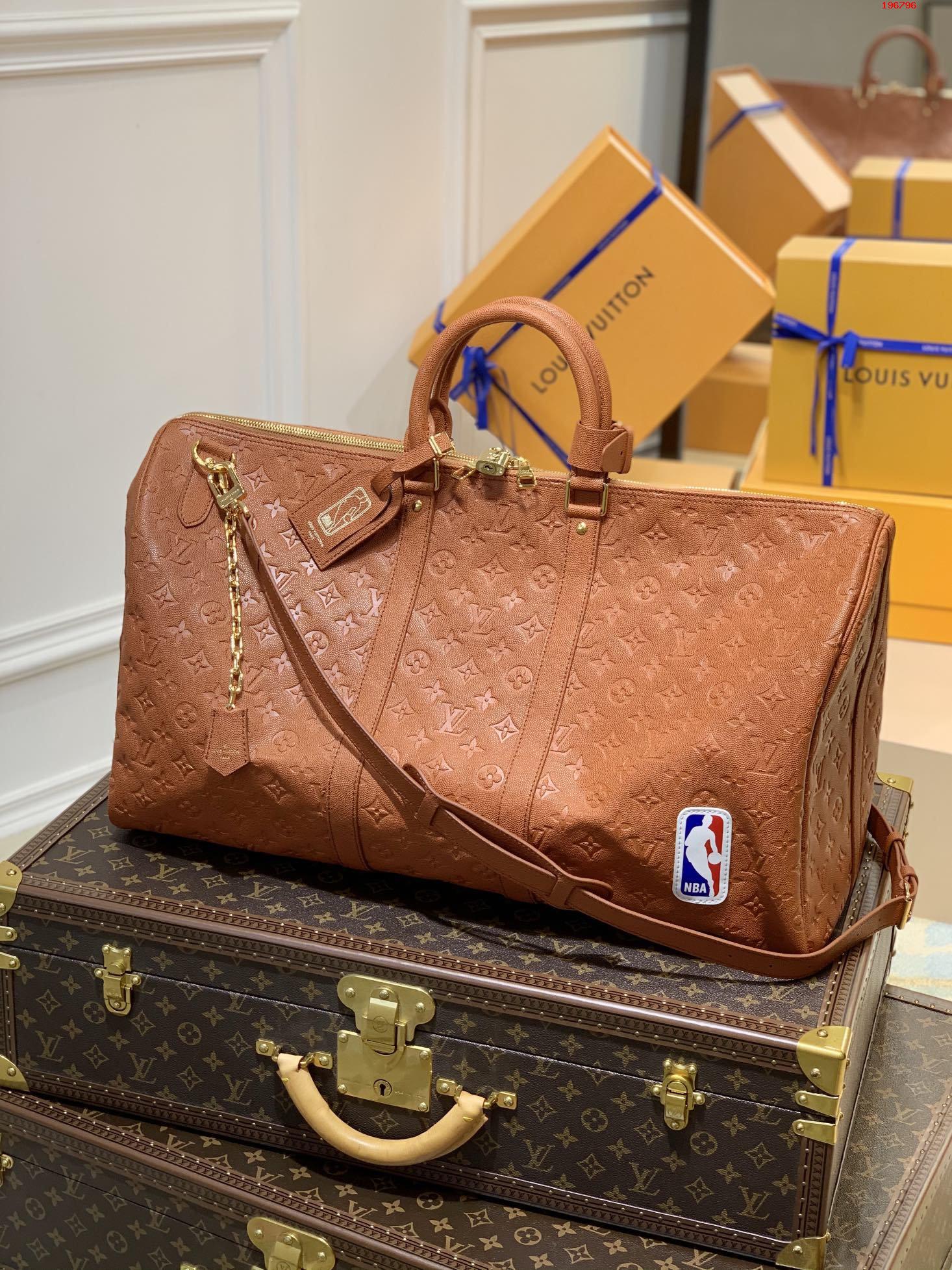 Louis Vuitton MONOGRAM Lvxnba Keepall Trio Pocket (M45794)